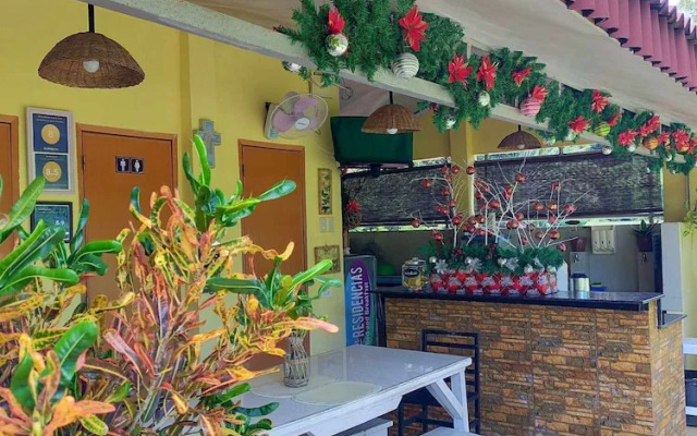 Las Residencias Bed and Breakfast