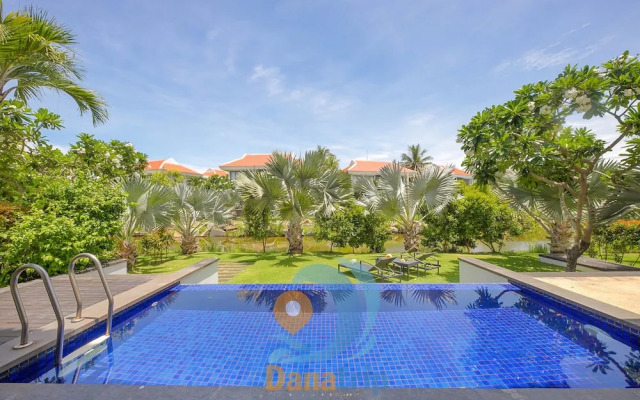 Ocean Villa Danang Beach