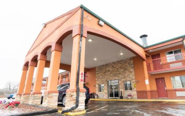 Red Carpet Inn and Suites Salina