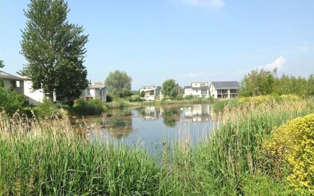Sparrow Hawk House, Somerford Keynes