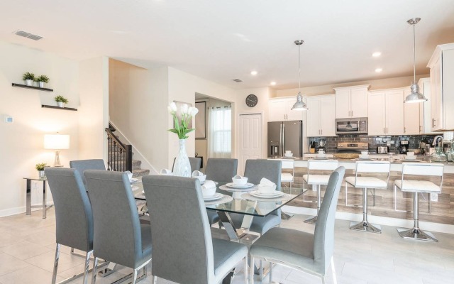 Beautiful home with game room