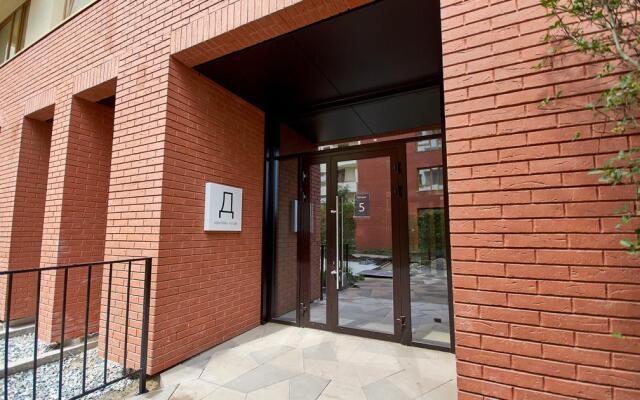 Ден Апарт на улице Большевистская