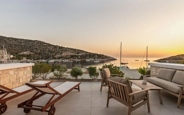 Alyria Sea Side Suites