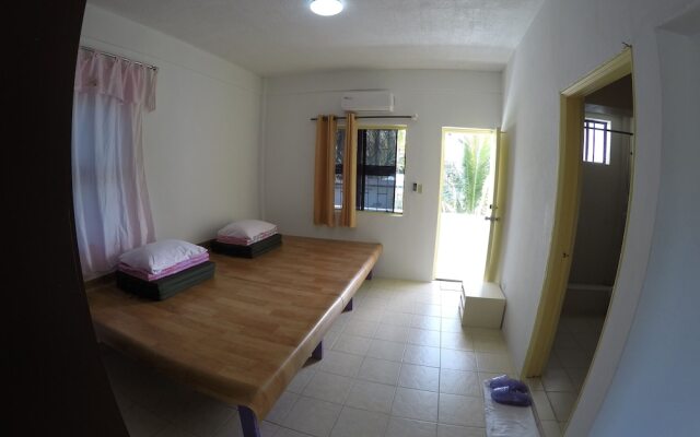 Saipan Marine Dive & Guest House
