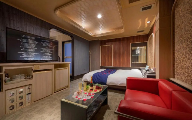 Hotel Mobilia - Adults Only