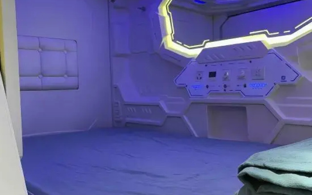 Pelangi Capsule Hostel