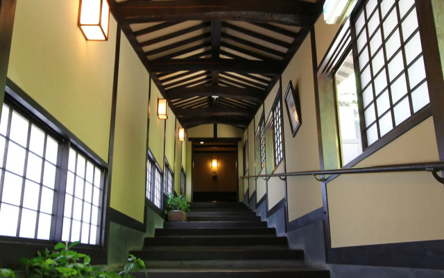 Sasaya