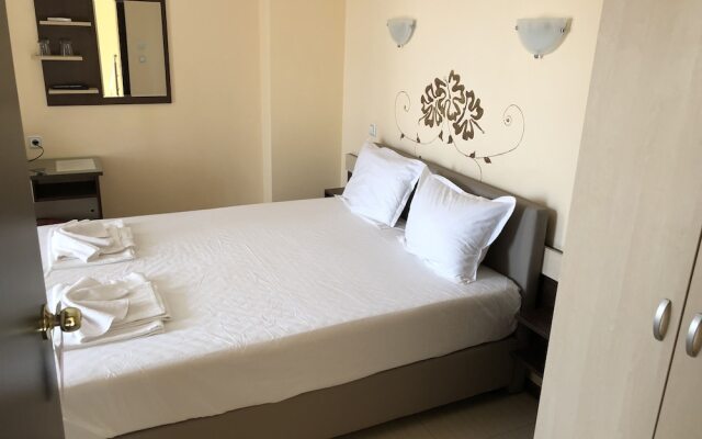 Ivano Hotel
