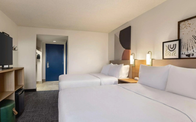 Spark by Hilton Germantown Washington DC North