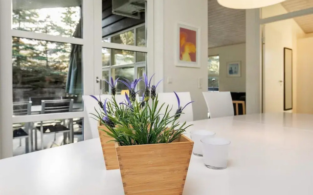 8 Person Holiday Home in Hals-by Traum