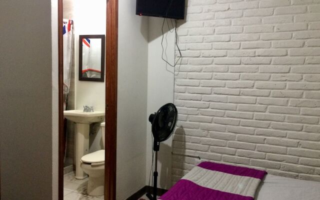 Hostal Casa Purpura