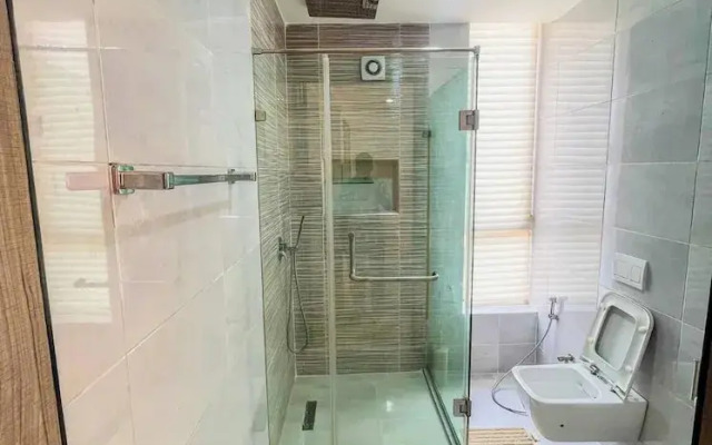 Luxurious 2-bedroom Apartment in Lagos With City View