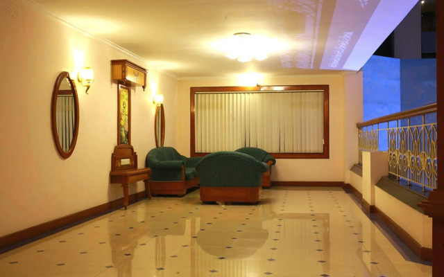 Kanoos Residency