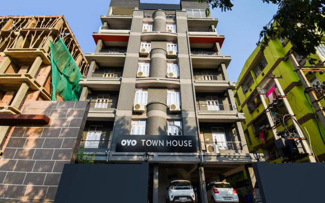 OYO 40963 Townhouse 404 Vidya Vihar