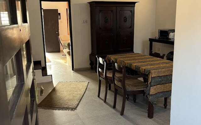 Beach Villa Yang Near Hikkaduwa, With Pool and Cook - Semi-detached House