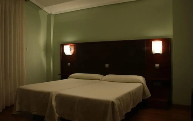 Tremazal Hotel