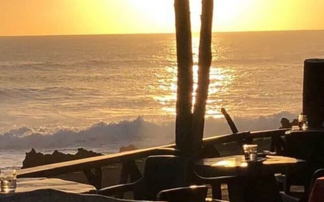 Mahia Hotel & Resto