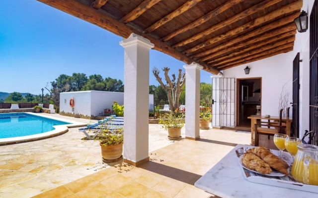Villa Near Ibiza Town Sleeps 10 - Can Musson