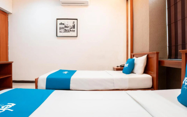 Rehat at Hotel 10 Buah Batu – Guest Rooms – Bandung
