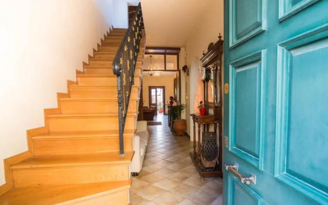Moraitis Mansion