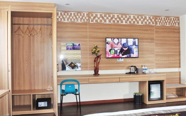Sen Vang Luxury Hotel