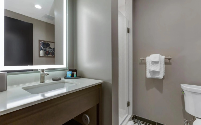 Vīb Hotel by Best Western Phoenix - Tempe