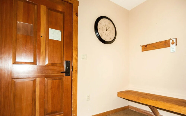 Buffalo Lodge by Summit County Mountain Retreats