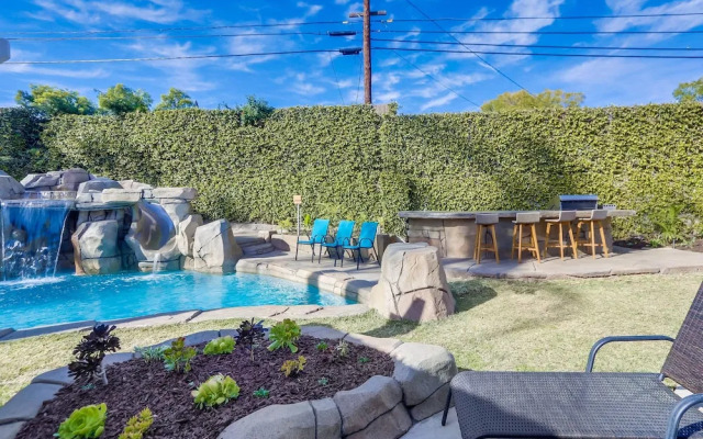 Beautiful Backyard Oasis 5 bedroom 3 Bathroom Home