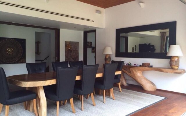 Layan Hill Pool Villa by BYG