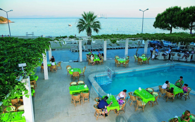 Orion Beach Hotel