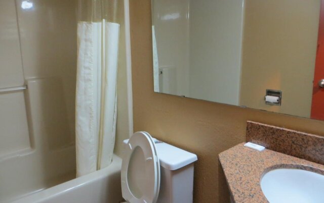 Econo Inn - East Saint Louis