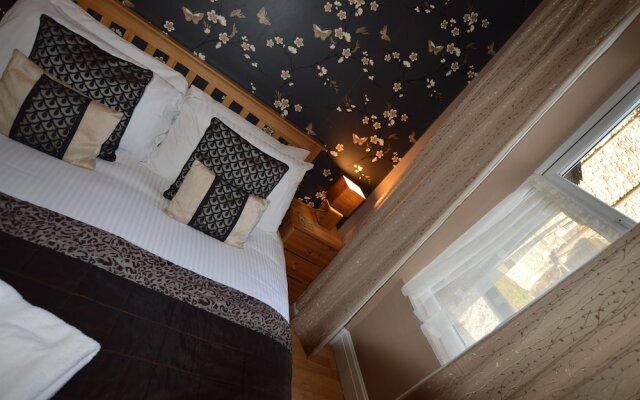 All Seasons Guest House