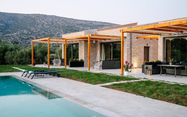 Irissa Suites