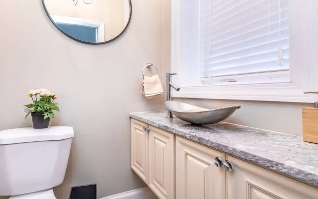 Astonishing Old Town Colonial Home w/parking by CozySuites