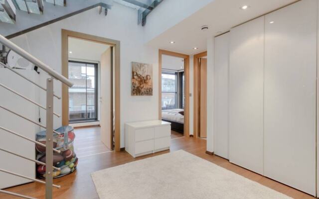 2 Bedroom Penthouse Apartment in Pimlico