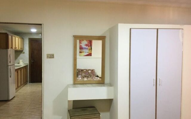 Al Amera Hotel Apartment