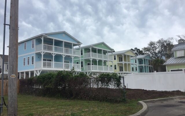 Oak Grove Beach Houses