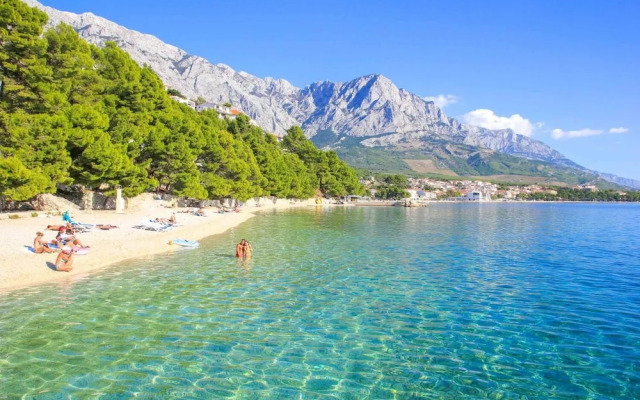 Toni - 150m From Pebble Beach - A1 Veliki