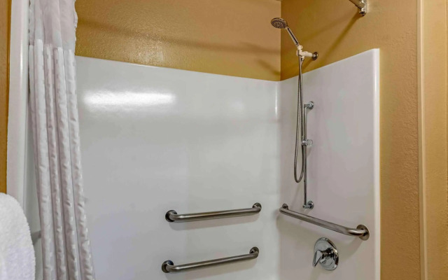 Extended Stay America Suites Chicago Gurnee