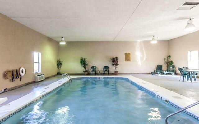 Quality Inn & Suites Portsmouth