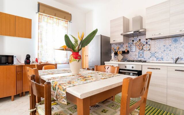 Villa Immersed in Relaxation 500 Metres From the Sea