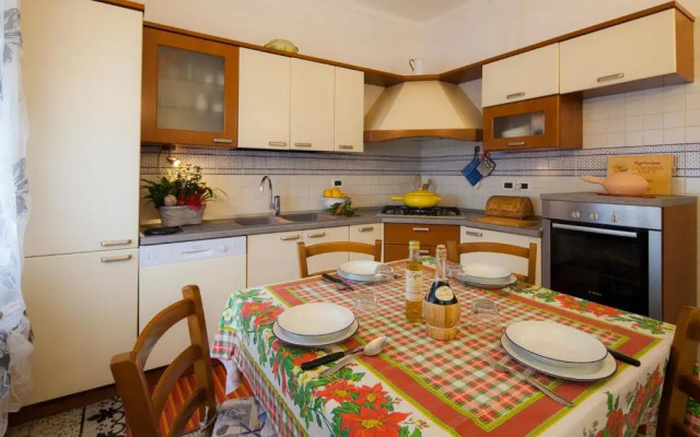 Country House 2 Bedrooms 1 Bathroom - Albenga