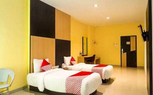 OYO 976 Baloi View Apartment
