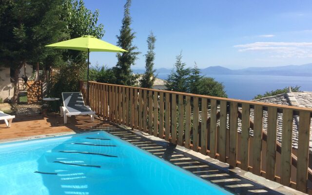 Pelion Homes