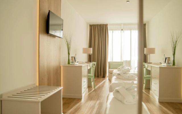 Caloura Hotel Resort