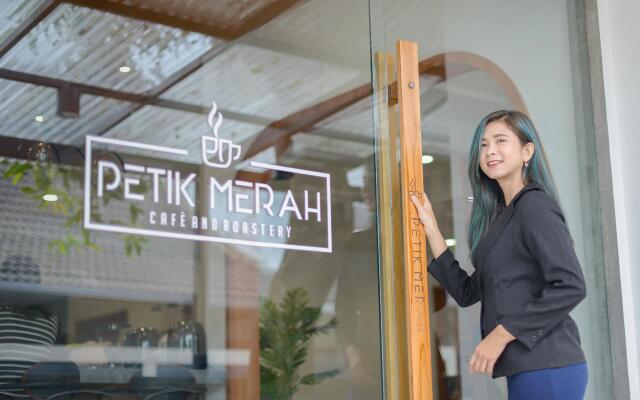 Petik Merah Homestay