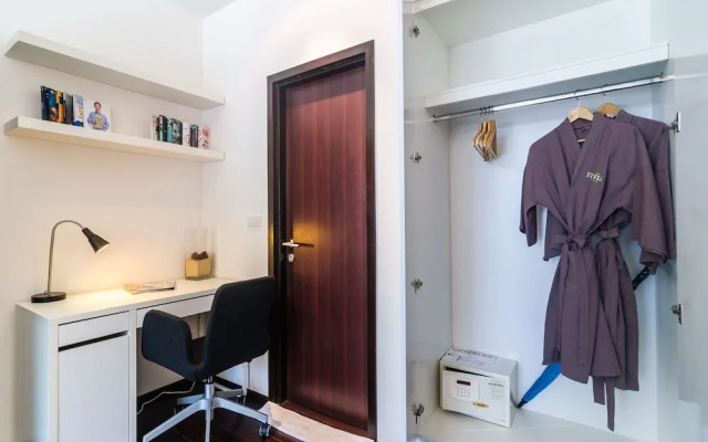The Title East Wing by Trips Phuket