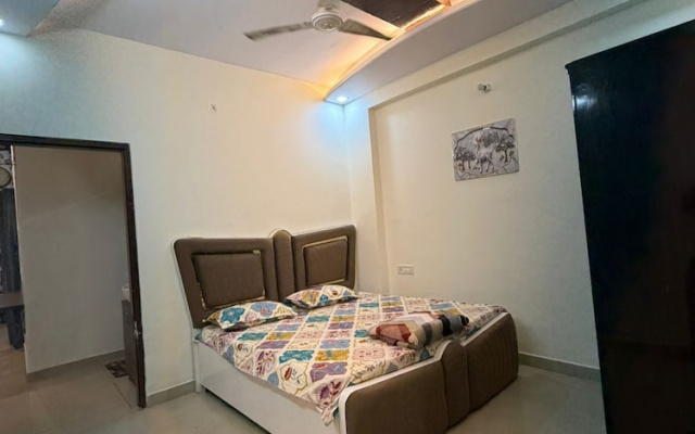 The Comfort Hub-A Luxury Apartment