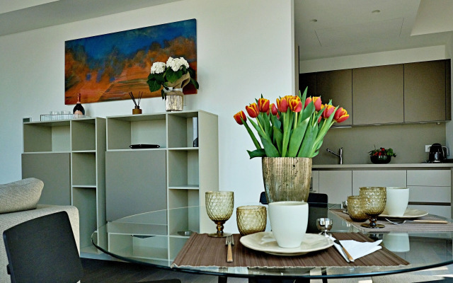 San Babila Modern Apartment