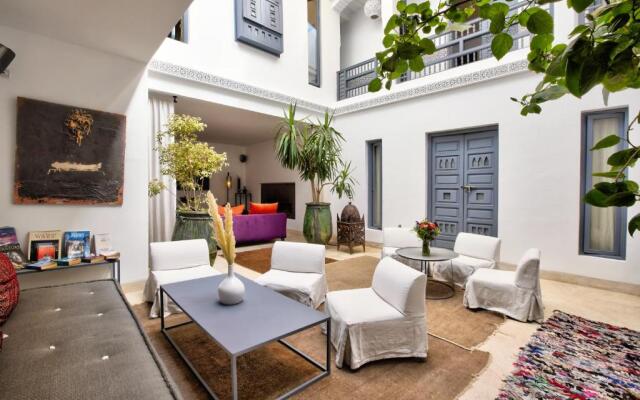 Riad Awa